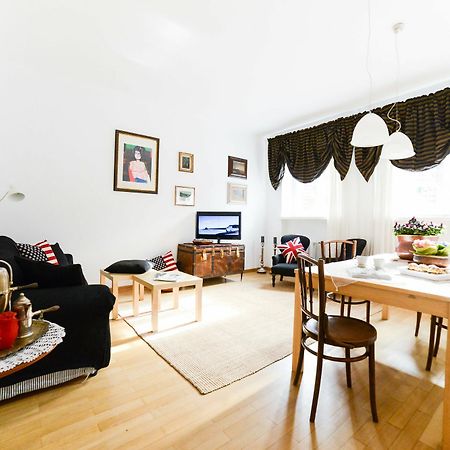 ורשה Sunny Apartment In Old Town מראה חיצוני תמונה