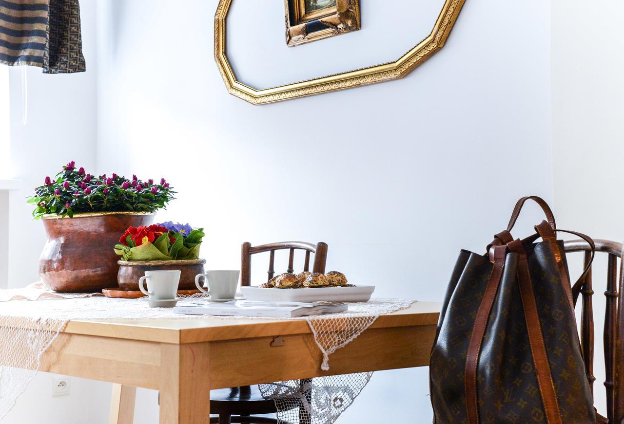 ורשה Sunny Apartment In Old Town מראה חיצוני תמונה