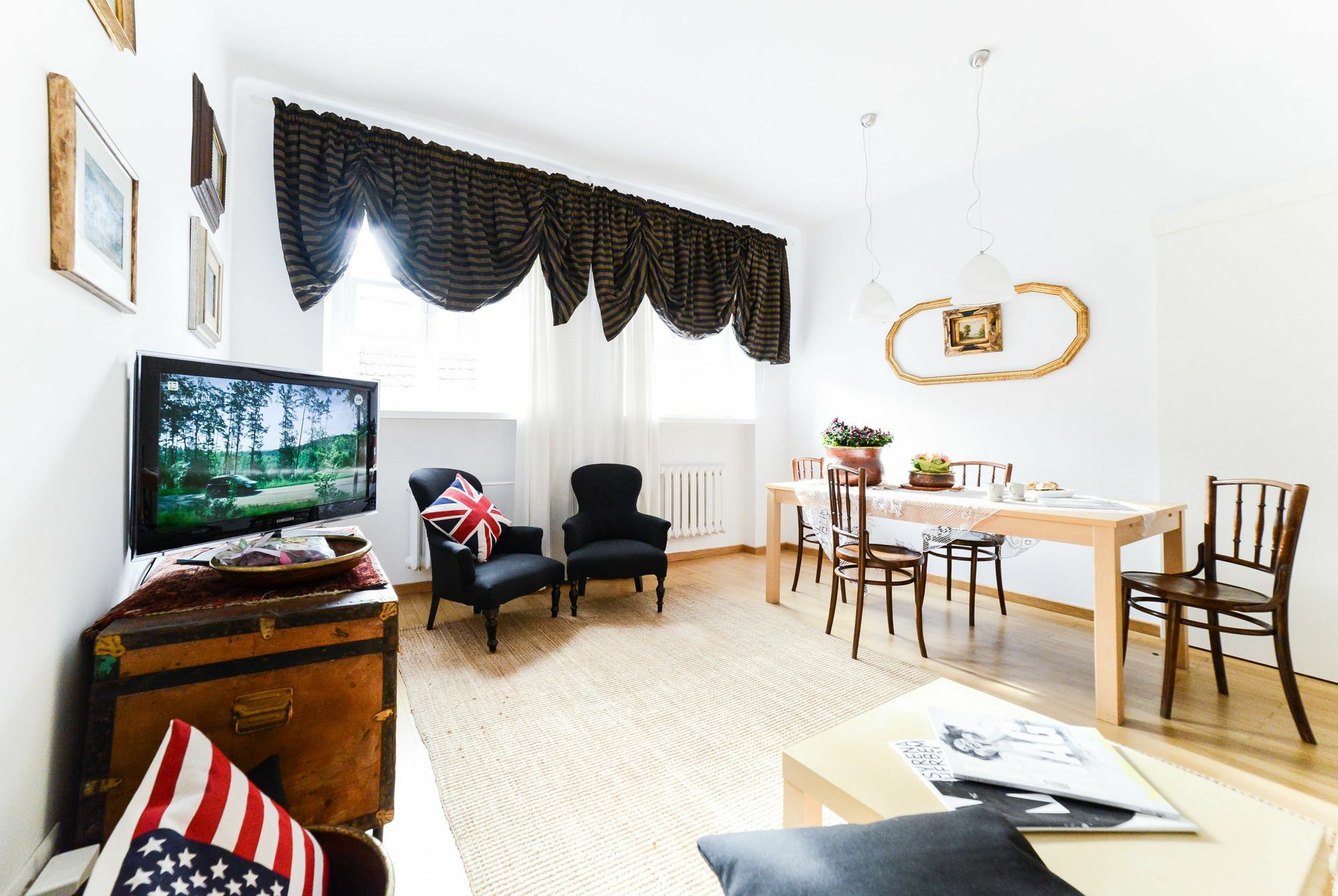 ורשה Sunny Apartment In Old Town מראה חיצוני תמונה